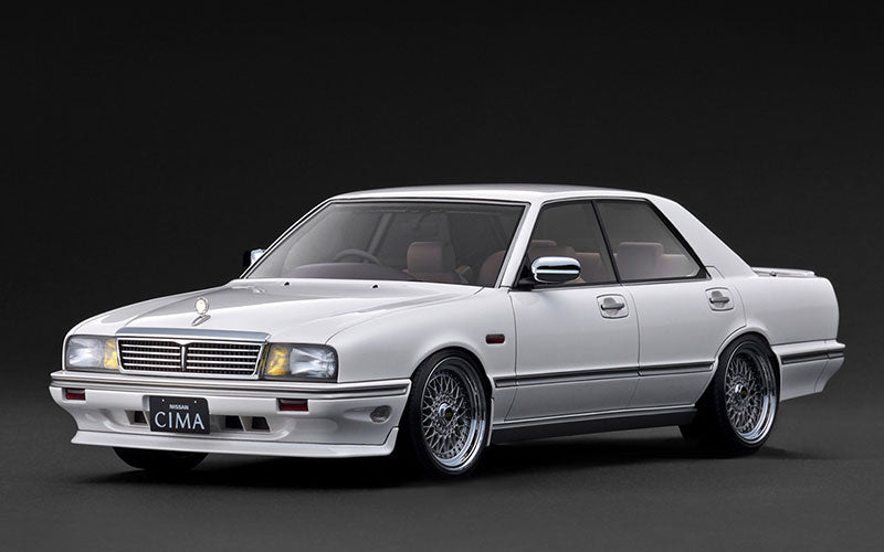 IG3899 1/18 NISSAN GLORIA CIMA (Y31) Pearl White【WEB限定品】