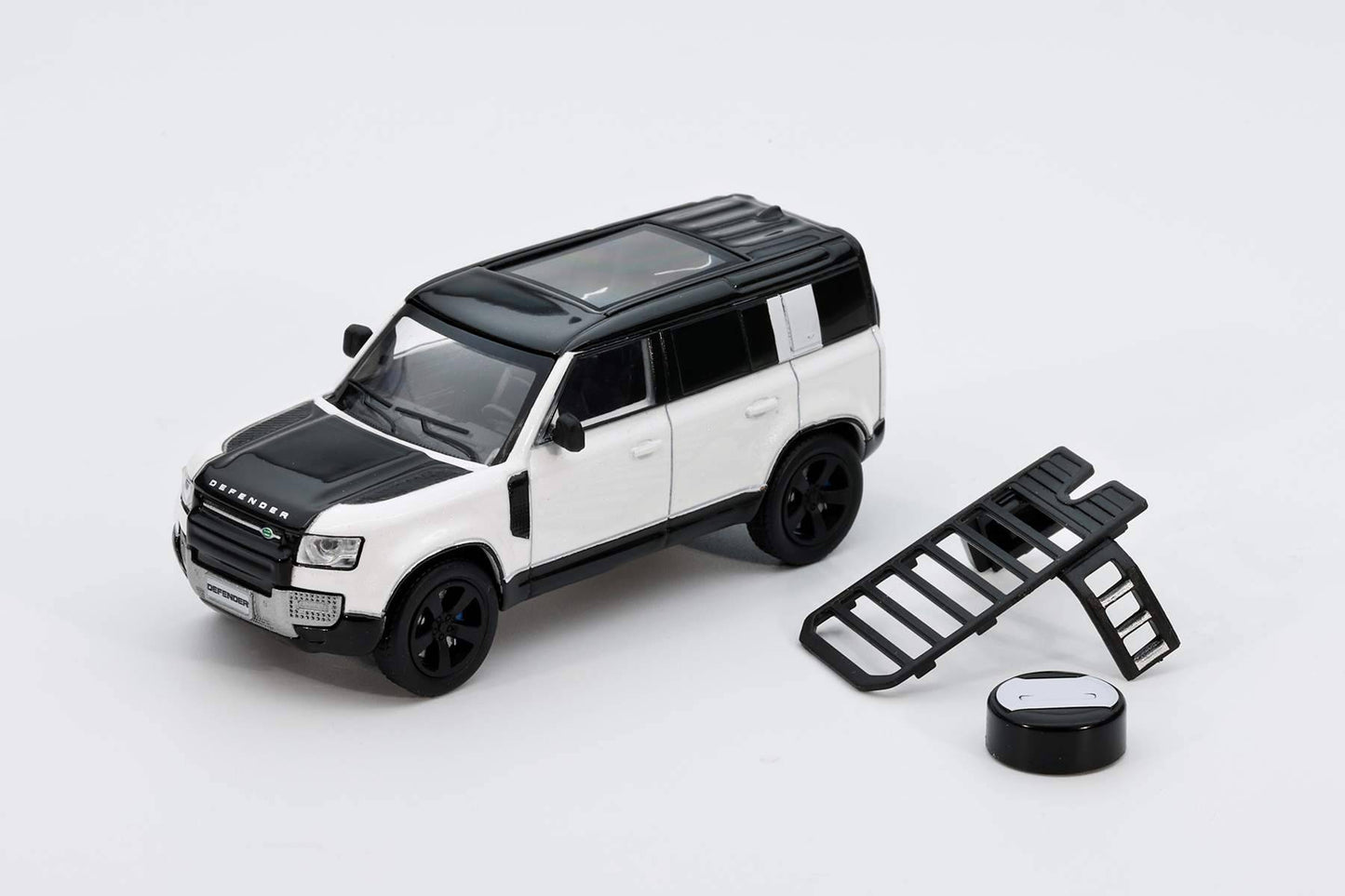 GE-002-9 GCD x enchery 1/64 Land Rover Defender 110(White)-LHD- ホワイト