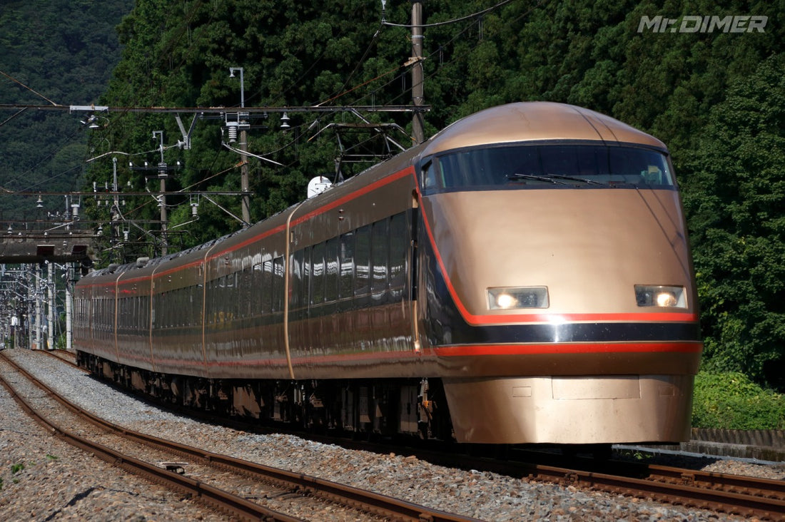 【MDR graph】GWだけにゴールデンな列車を…東武・日光詣スペーシア（100系）