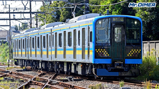 【鶴見線用は異端児!?】狭小車体&貫通扉は見た目だけ…E131系1000番台