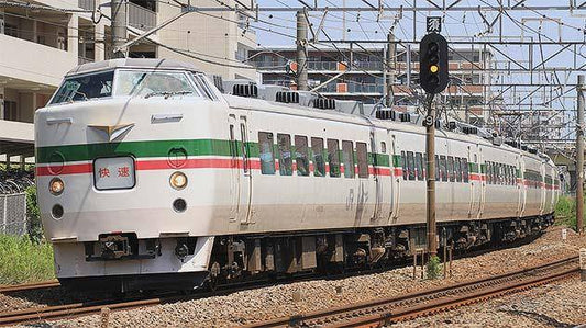 国鉄特急型はまだまだ活躍中！１８９系！
