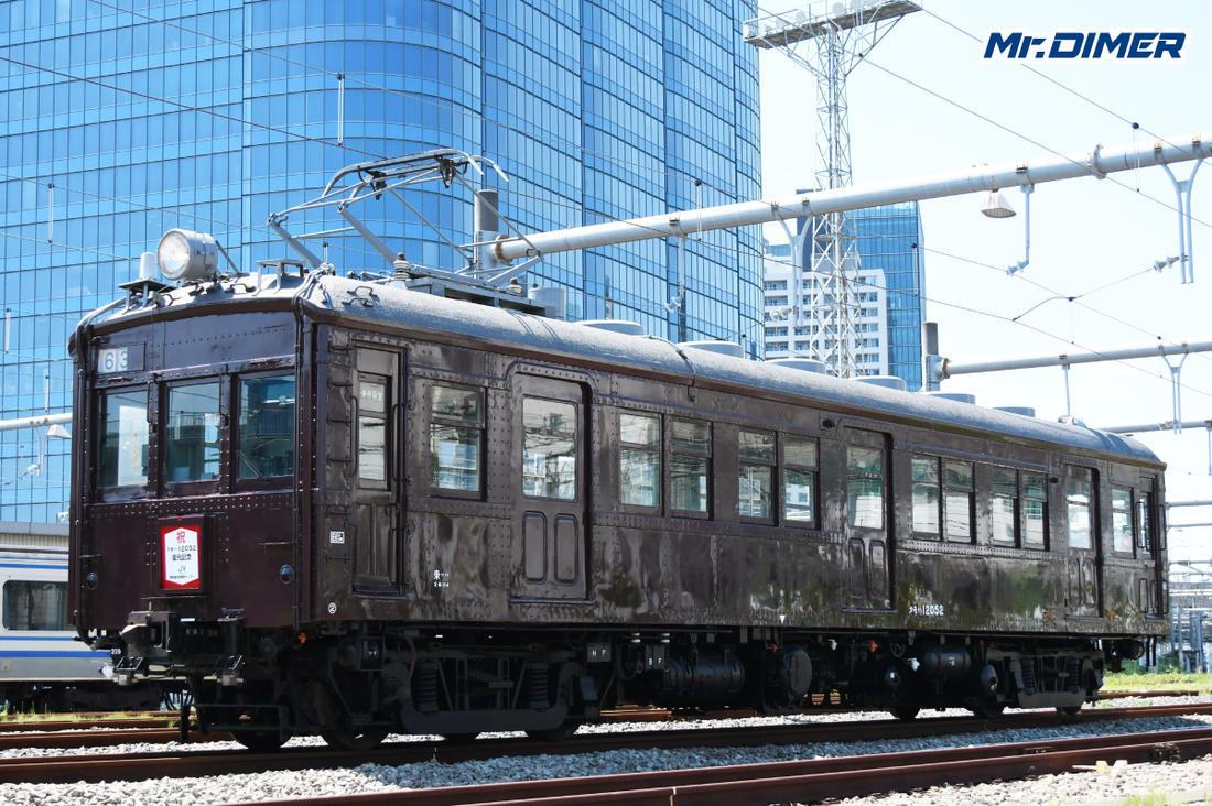昔の車両はなぜ茶色（ぶどう色）だったのか