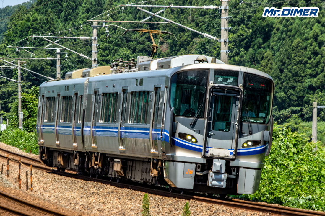 【521系の後継は？】次世代も"交直両用車"になるのか