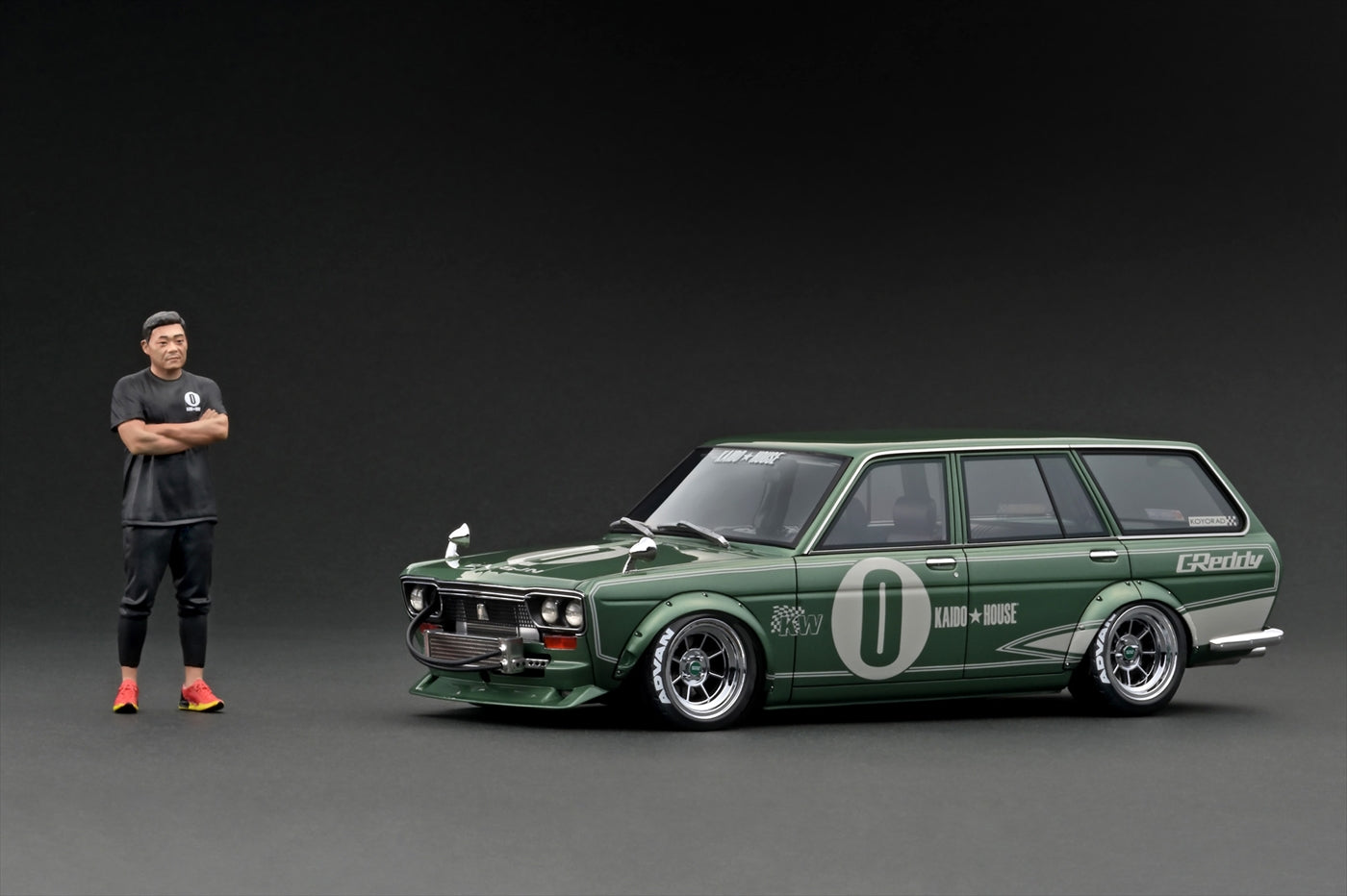 IG3148 IGモデル 1/18 Datsun Bluebird (510) Wagon Green Metallic   With Mr. Jun Imai