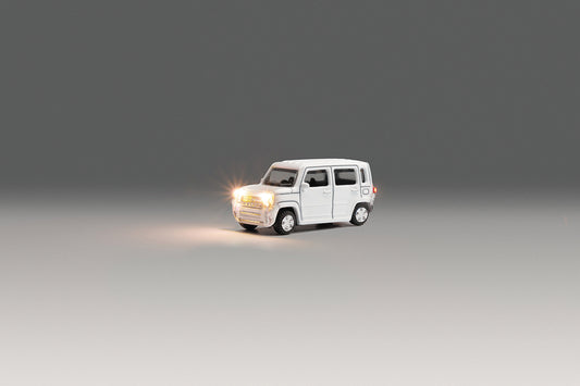 24-683A 軽SUV 白