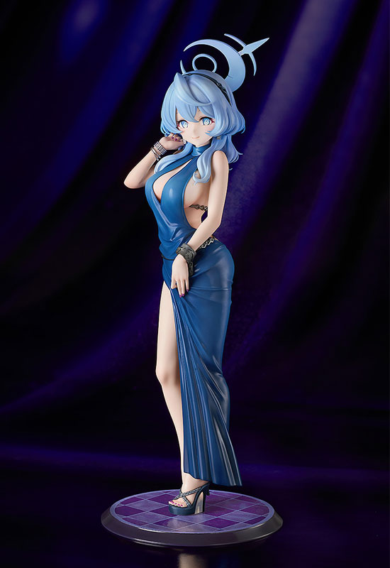 アコ(ドレス)