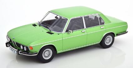 KKDC180404 KK Scale 1/18 BMW 3.0S E3 2.Series 1971 (ライトグリーンメタリック)