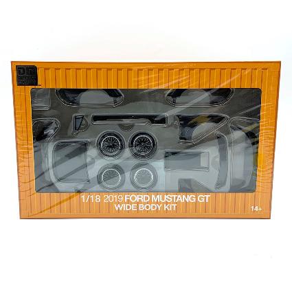 61005ACC DIECAST MASTERS 1/18 マスタング 19 ワイドボディアクセサリーパック マットブラック