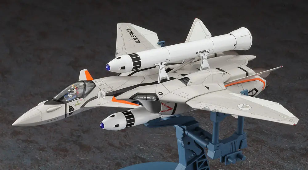 65891 1/72 VF-11B サンダーボルト w/ロケットブースター 'マクロスプラス'