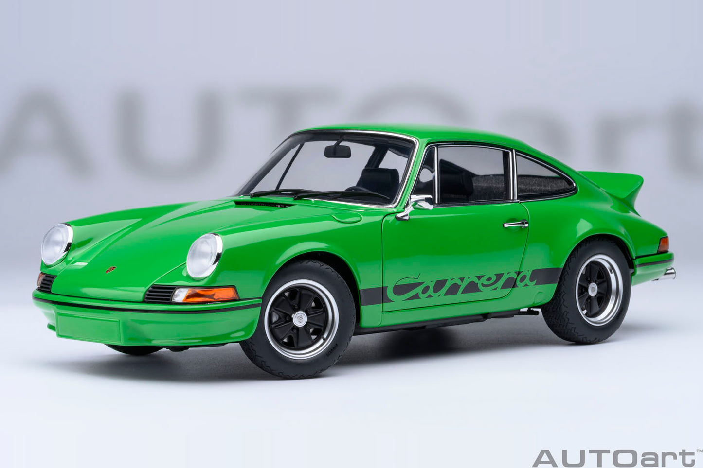 78034 1/18 ポルシェ 911 カレラ 2.7 RS (バイパー グリーン/ブラック・ストライプ)